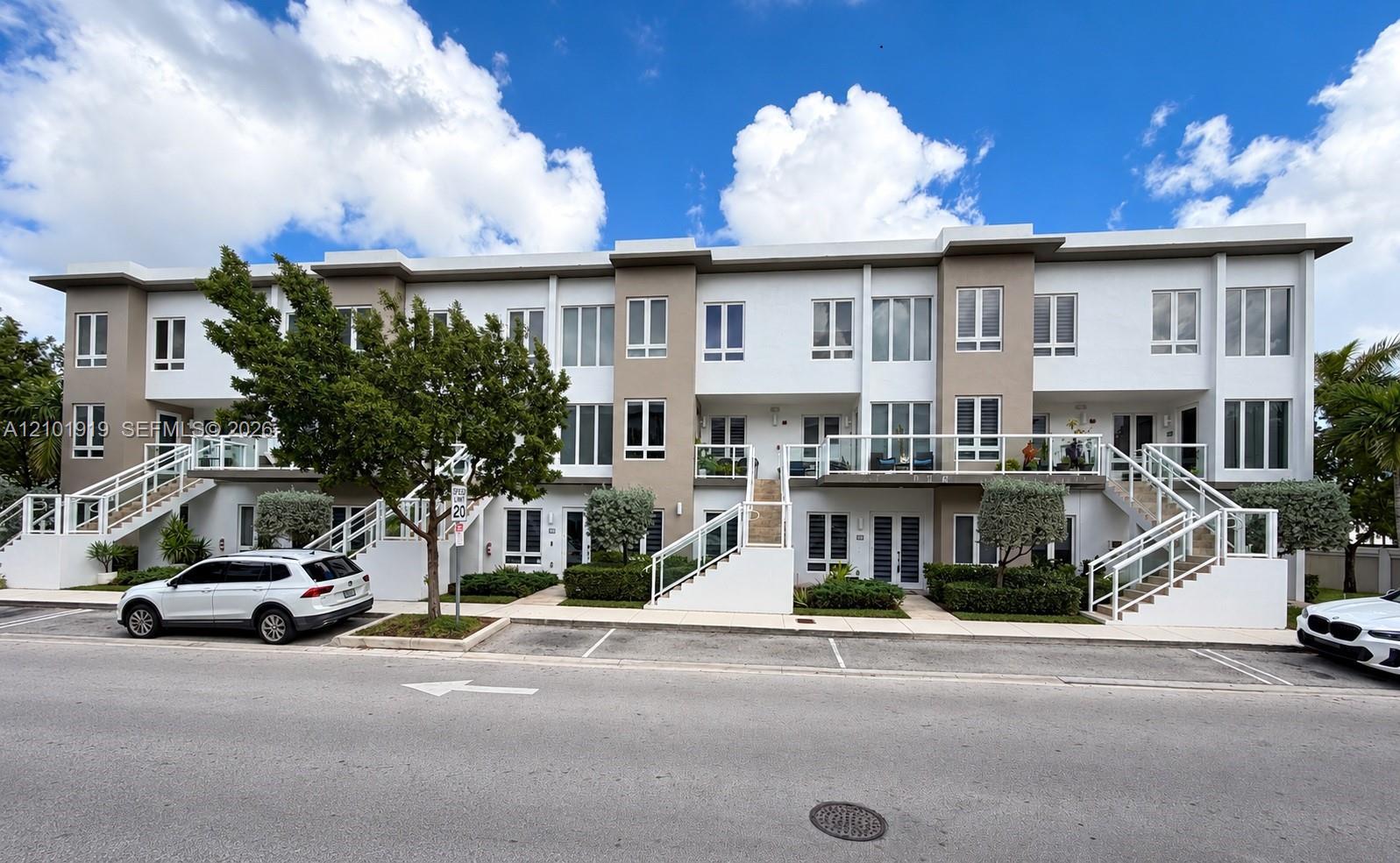 10225 NW 63rd Ter # 103, Doral FL 33178