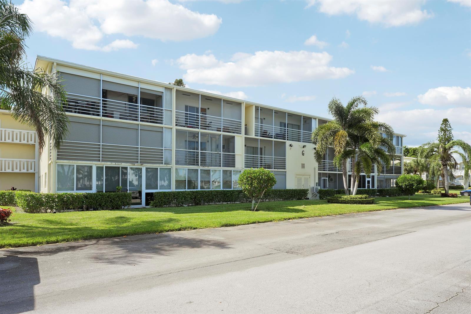 290 Dorset G, Boca Raton FL 33434