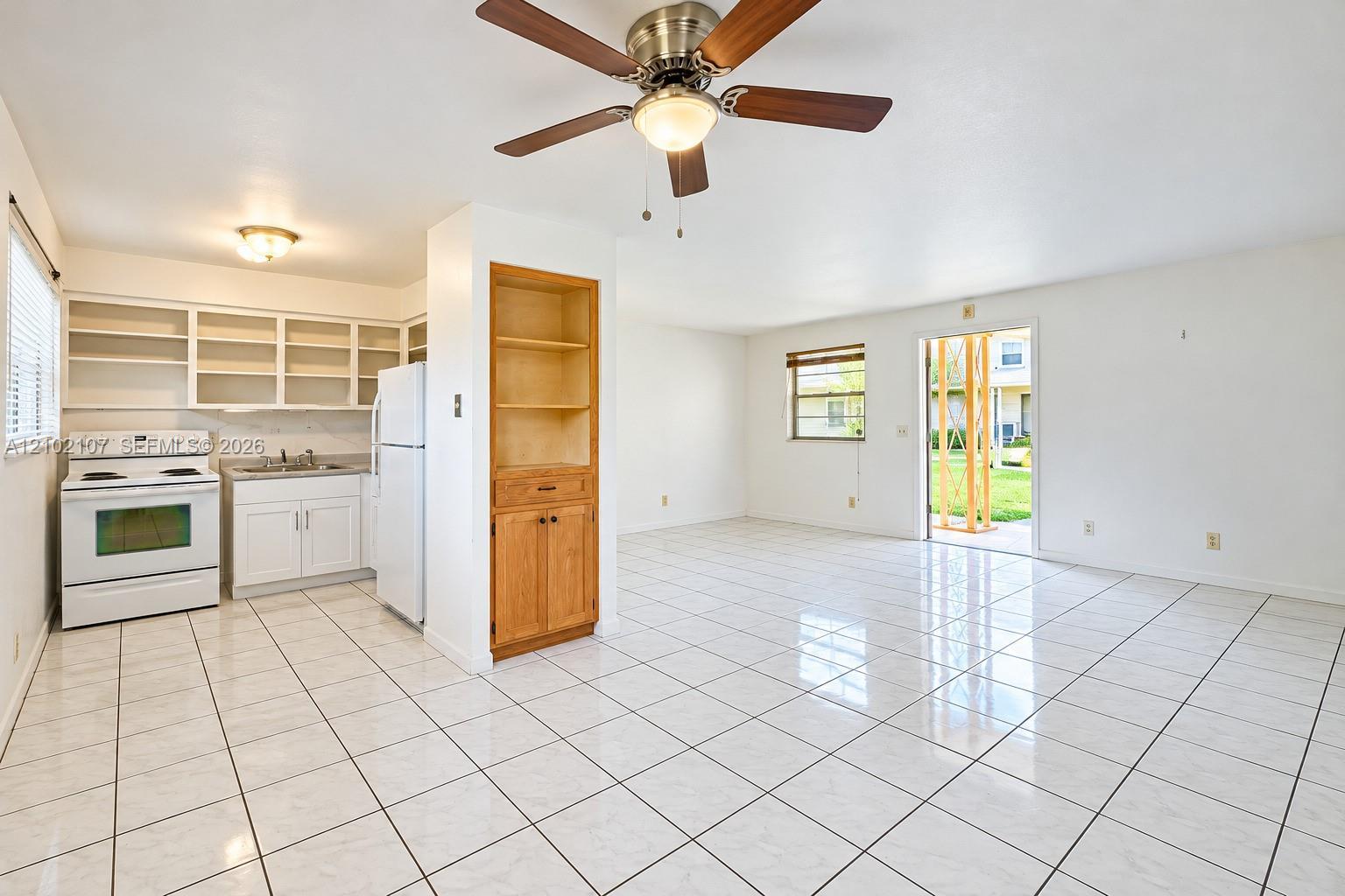 1401 Grant St # 3, Hollywood FL 33020