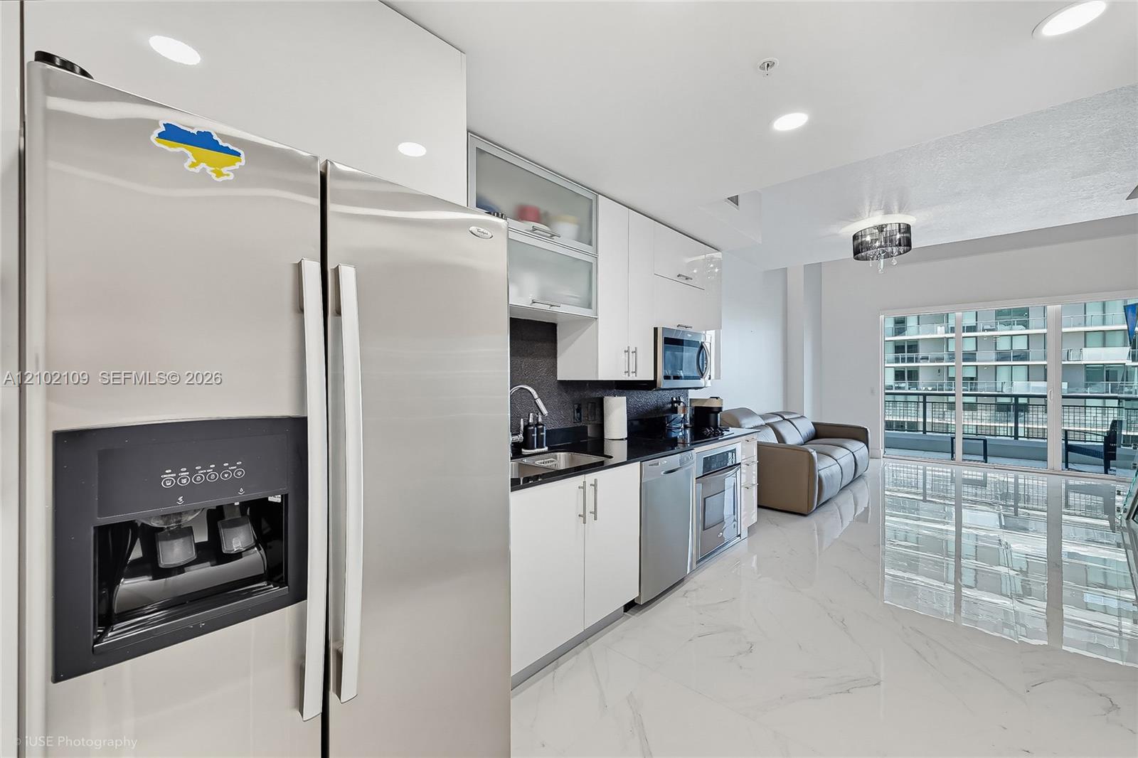 60 SW 13th St # 2608, Miami FL 33130