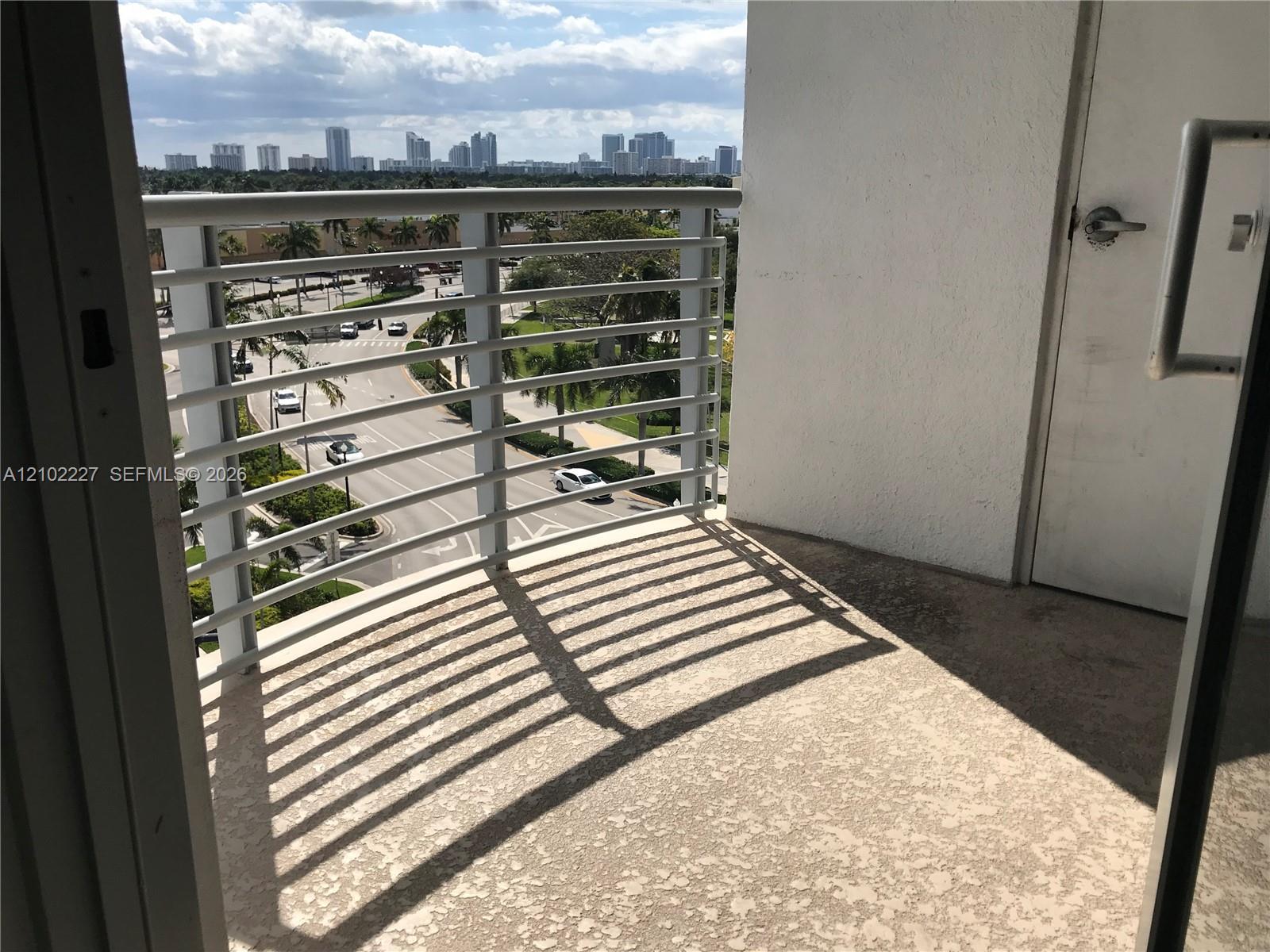 1830 Radius Dr # 713, Hollywood FL 33020