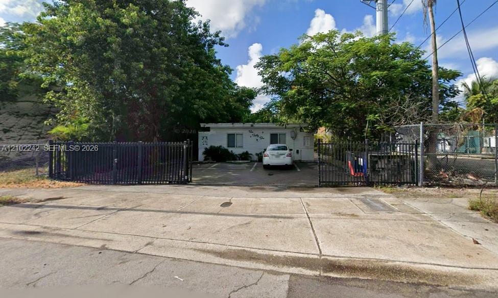 666 NW 35th St # 2, Miami FL 33127