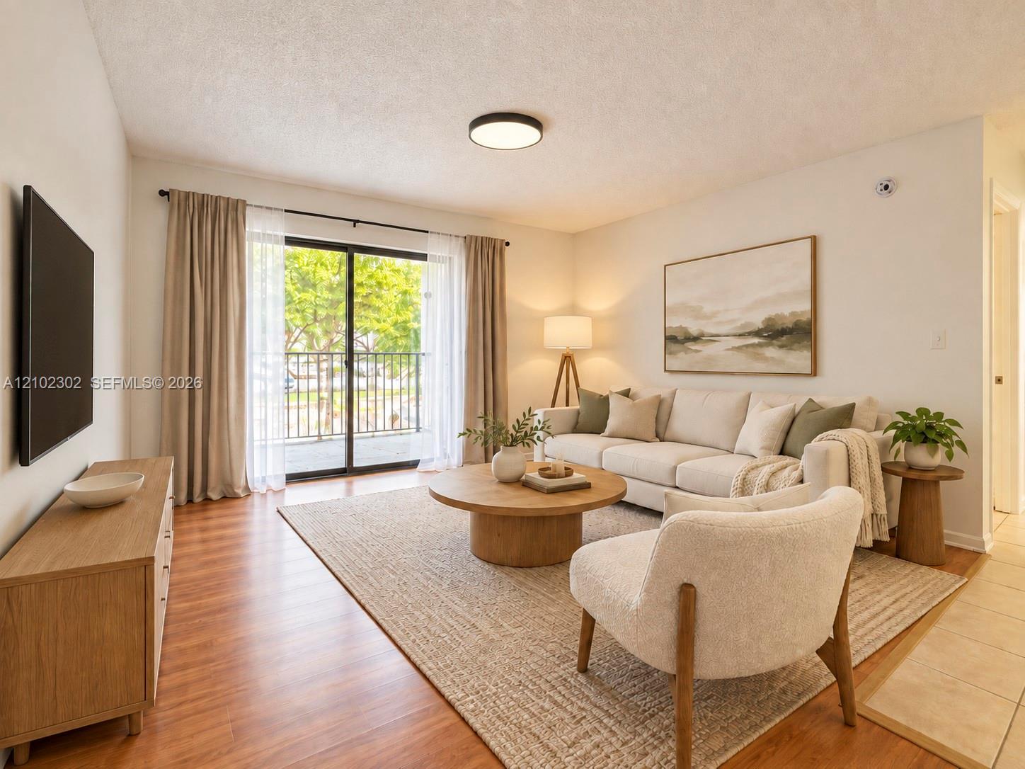 560 S Park # 23, Hollywood FL 33021