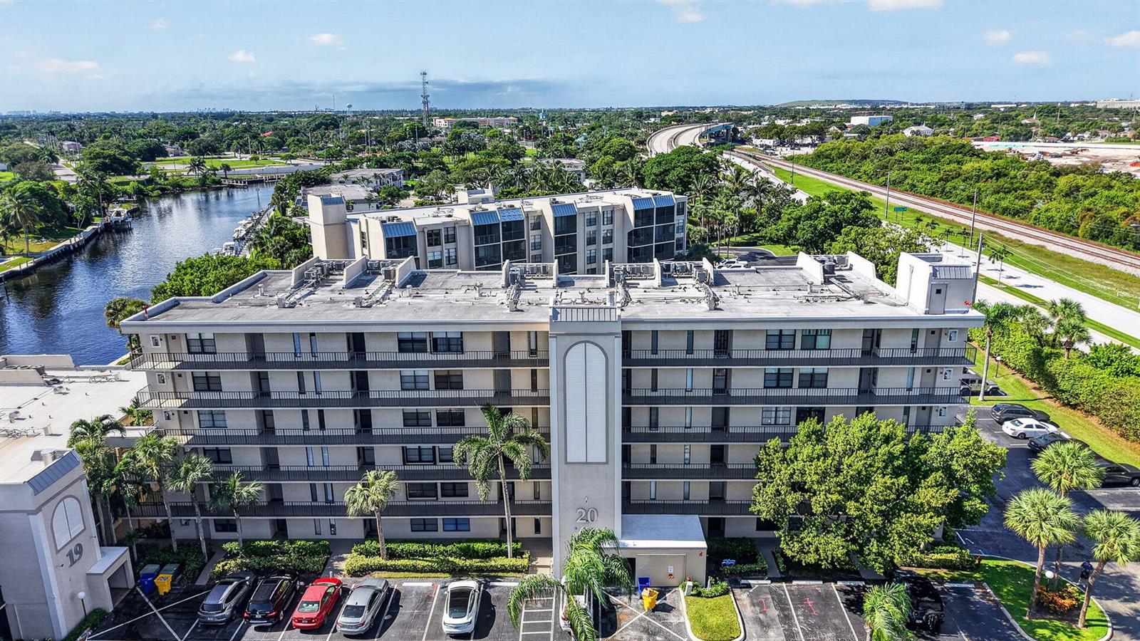 20 ROYAL PALM Way # 3010, Boca Raton FL 33432