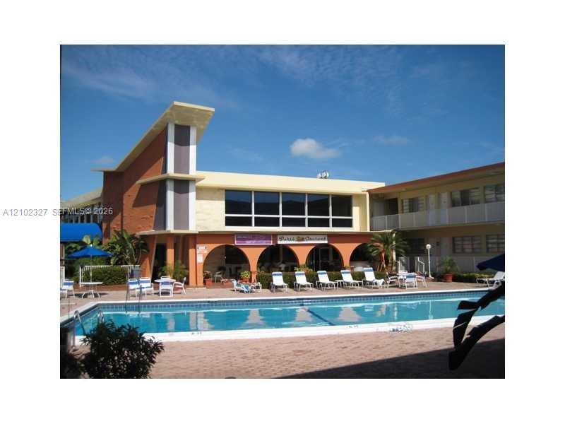 26 Diplomat Pkwy # 2356, Hallandale Beach FL 33009