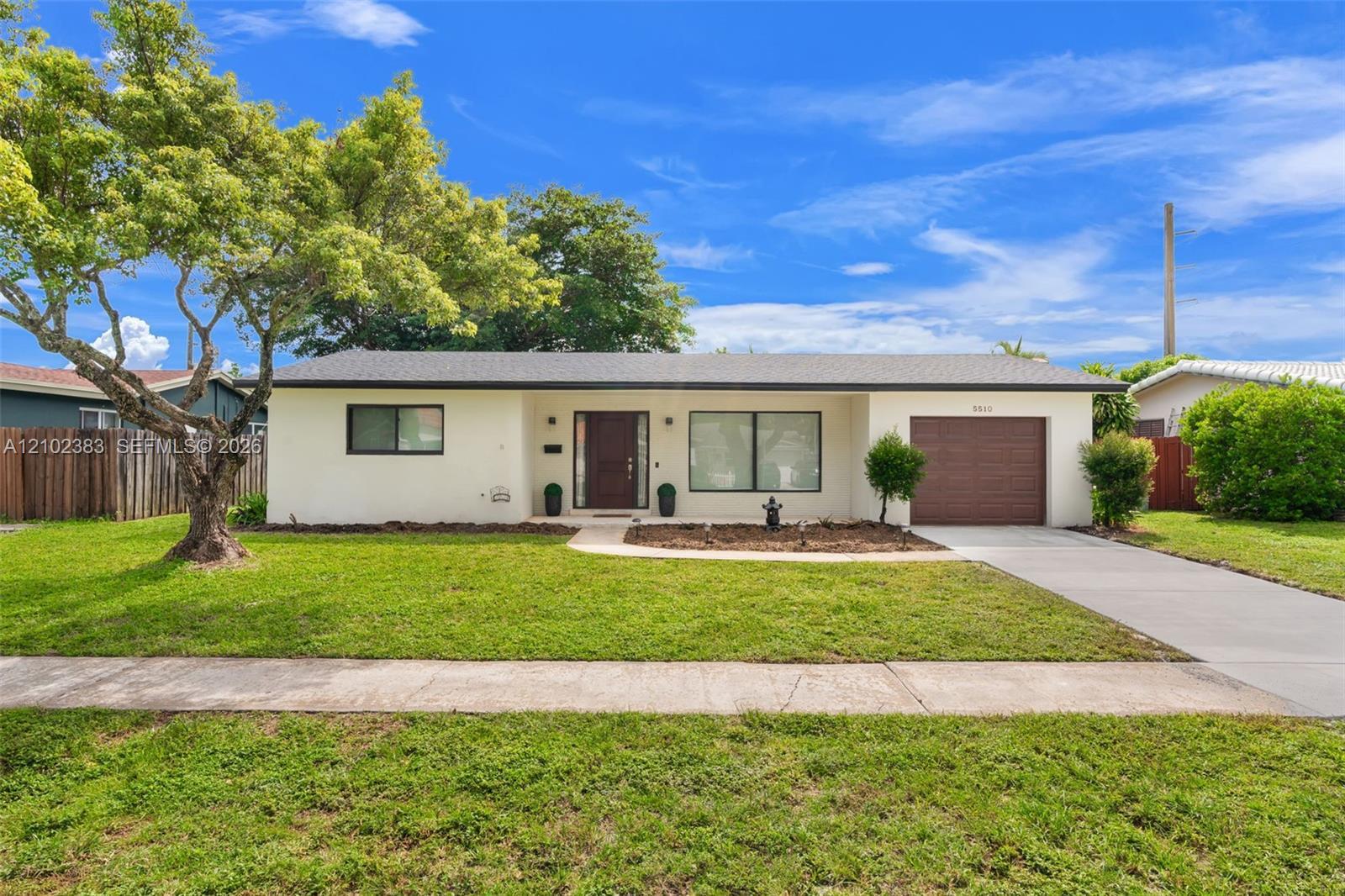 5510 Polk St, Hollywood FL 33021
