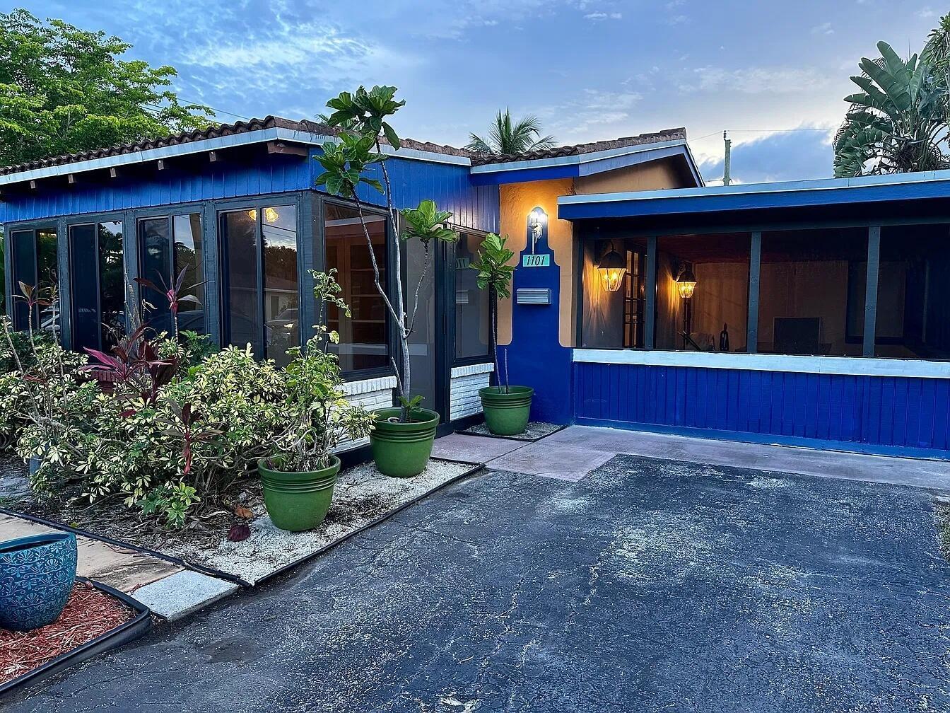 1101 NE 12TH Avenue, Fort Lauderdale FL 33304