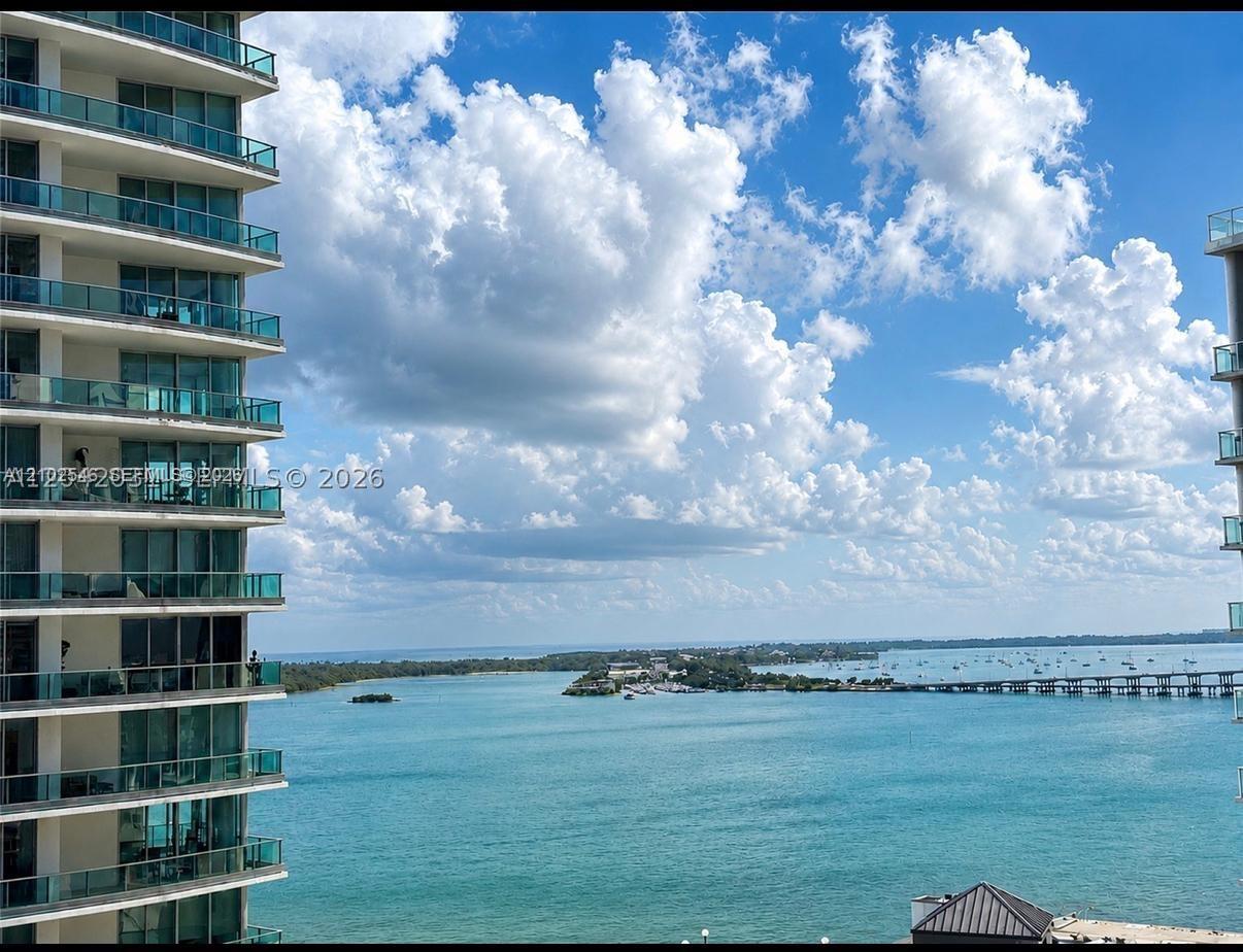 1300 Brickell Bay Dr # 2307, Miami FL 33131