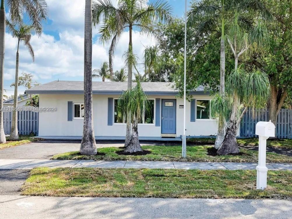 3700 NE 13th Ter, Pompano Beach FL 33064