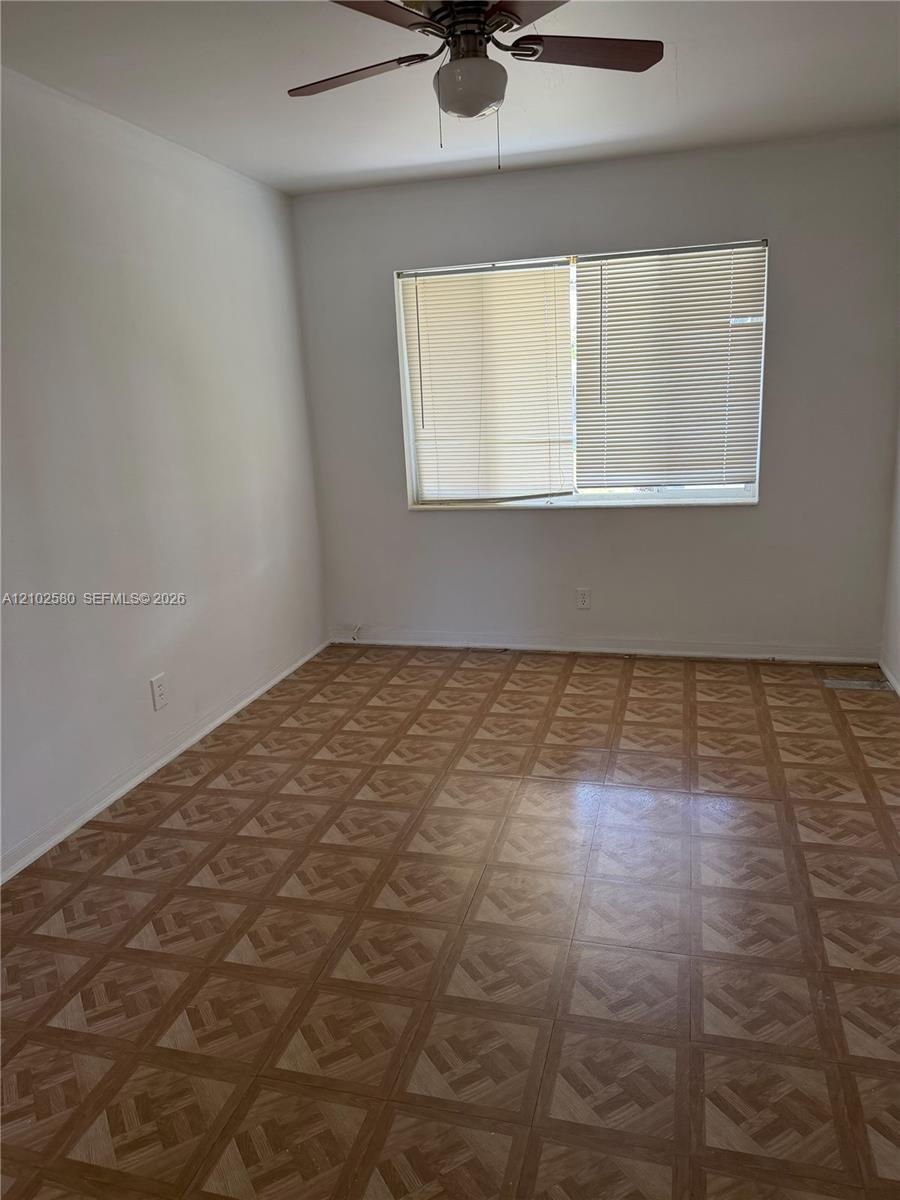 325 NE 2nd ST # 6, Hallandale Beach FL 33009