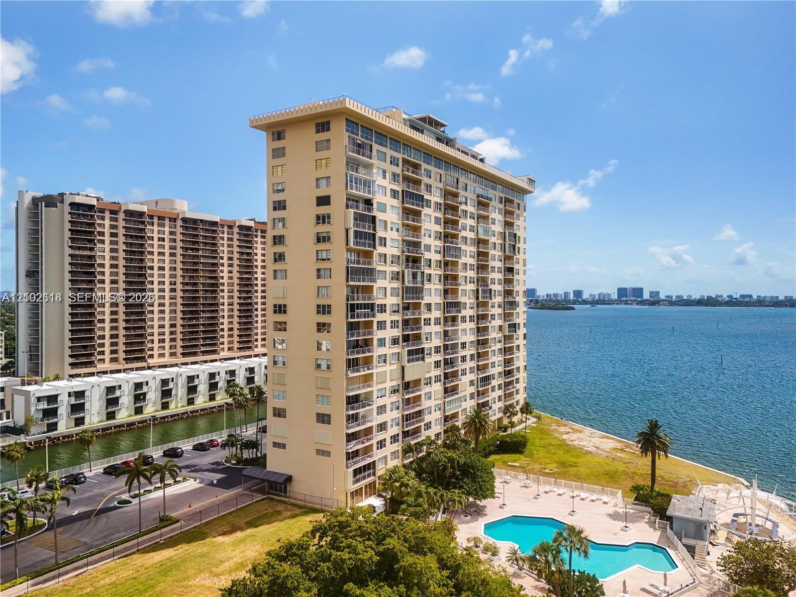 11111 Biscayne Blvd # 1I, Miami FL 33181
