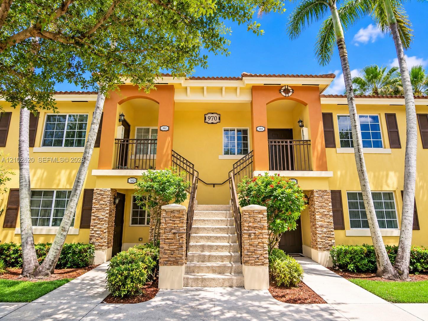 970 NE 34th Ave # 203, Homestead FL 33033