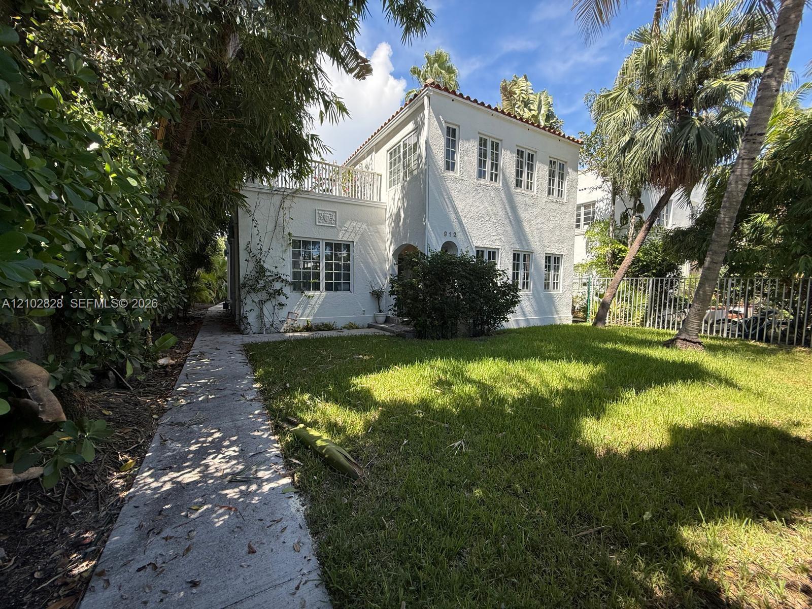 912 Euclid Ave # 4, Miami Beach FL 33139