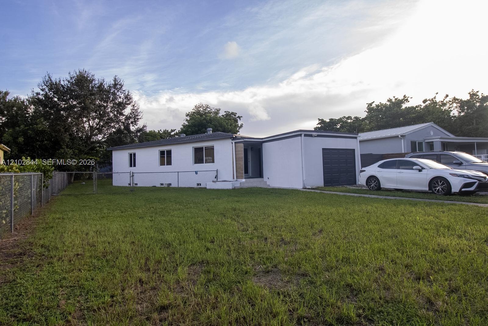 340 NW 132nd St # 1, North Miami FL 33168