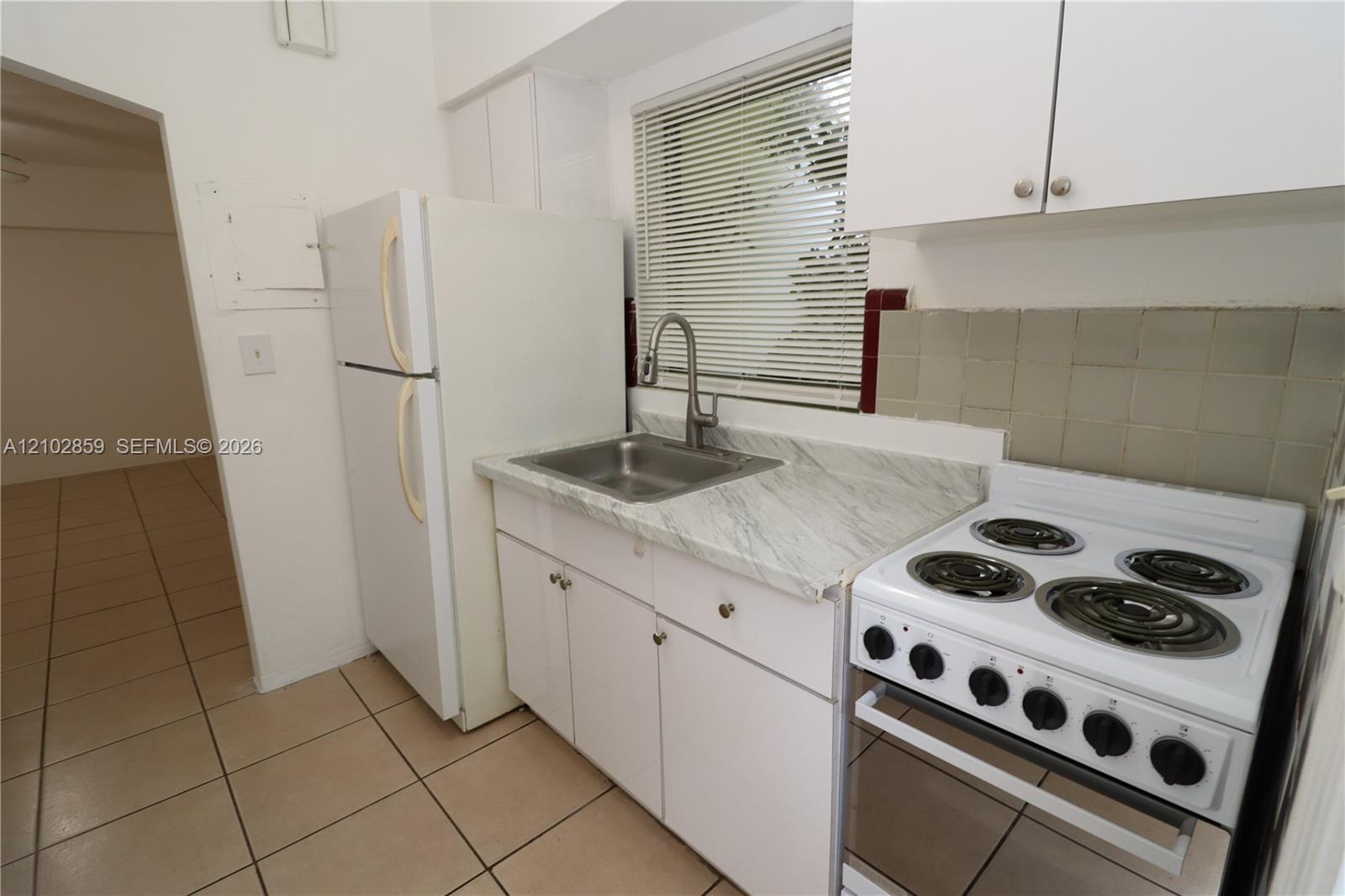 777 NE 85th St # 4, Miami FL 33138