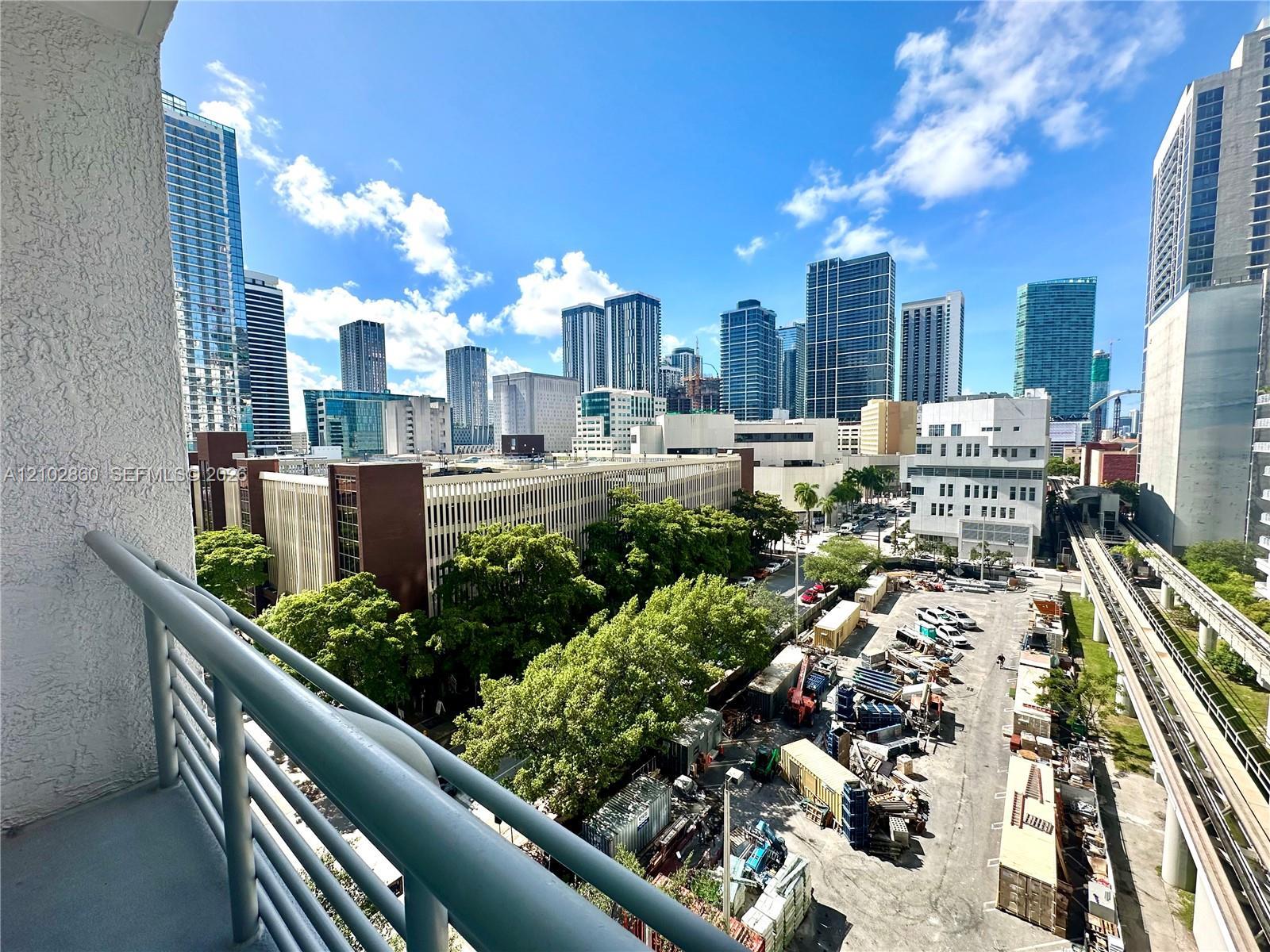 133 NE 2nd Ave # 809, Miami FL 33132