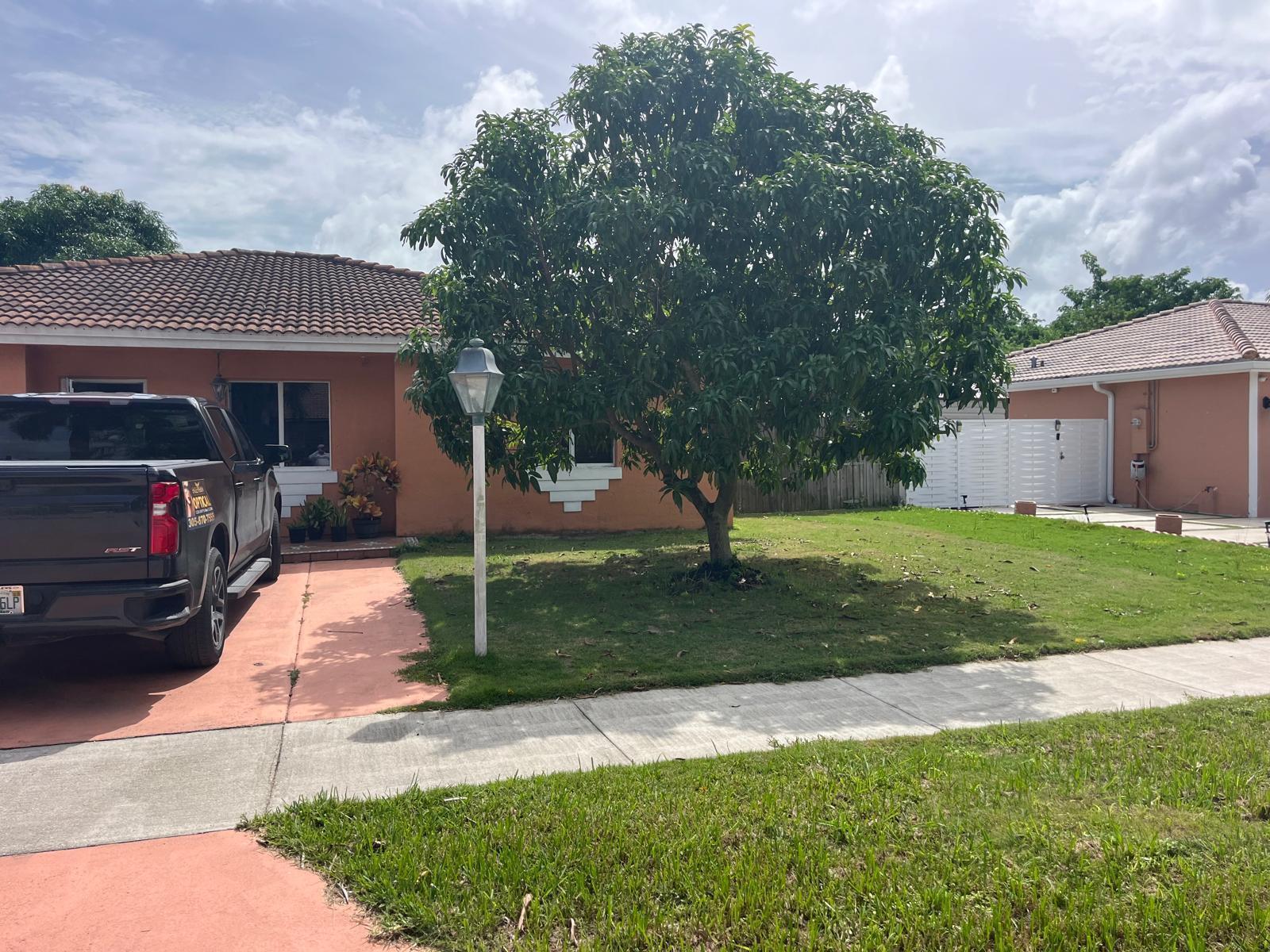 8950 SW 215TH Terrace, Cutler Bay FL 33189