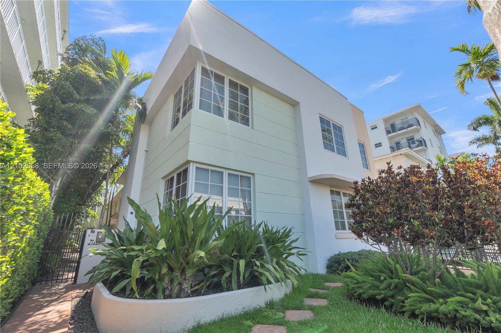 1569 Euclid Ave # 7, Miami Beach FL 33139