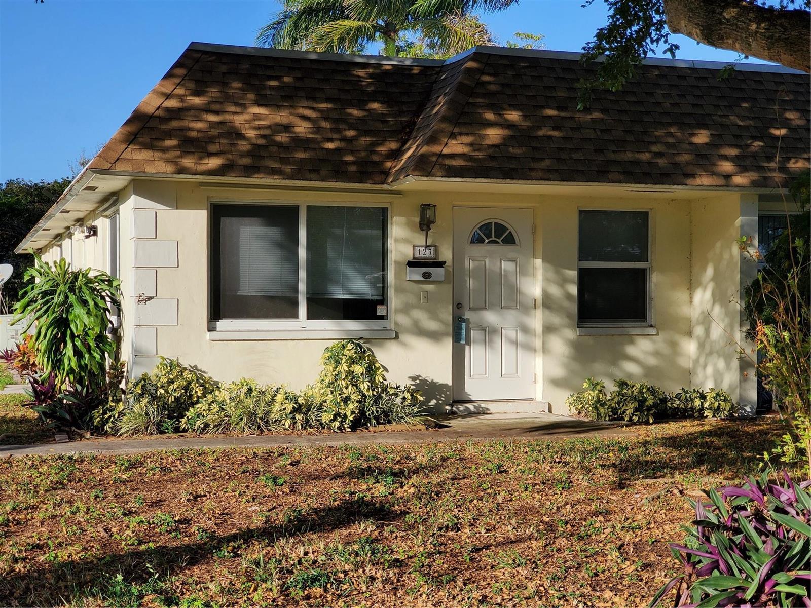 123 SW 17th Street, Pompano Beach FL 33060