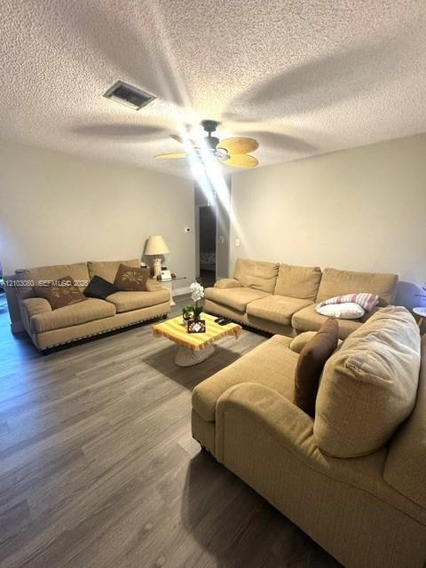 1709 Shenandoah St # B, Hollywood FL 33020