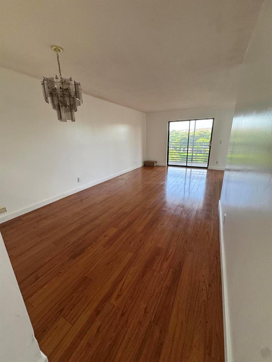 10304 SUNRISE LAKES Boulevard # 312, Sunrise FL 33322