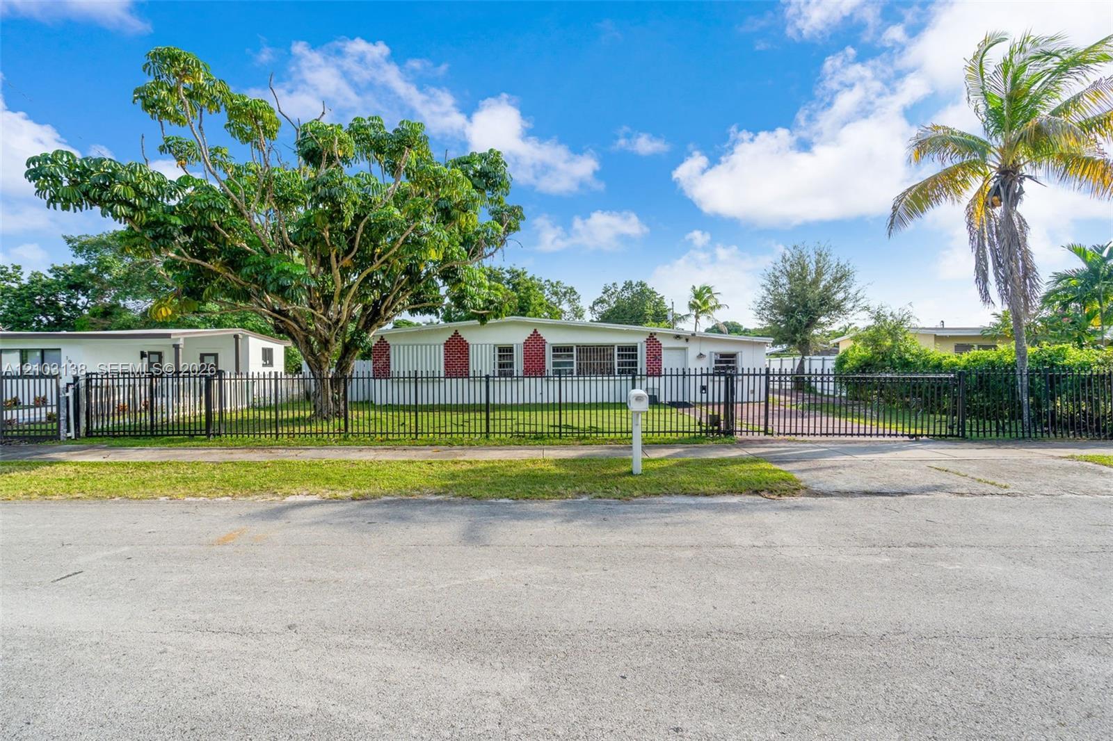 1920 NW 134th St, Miami FL 33167