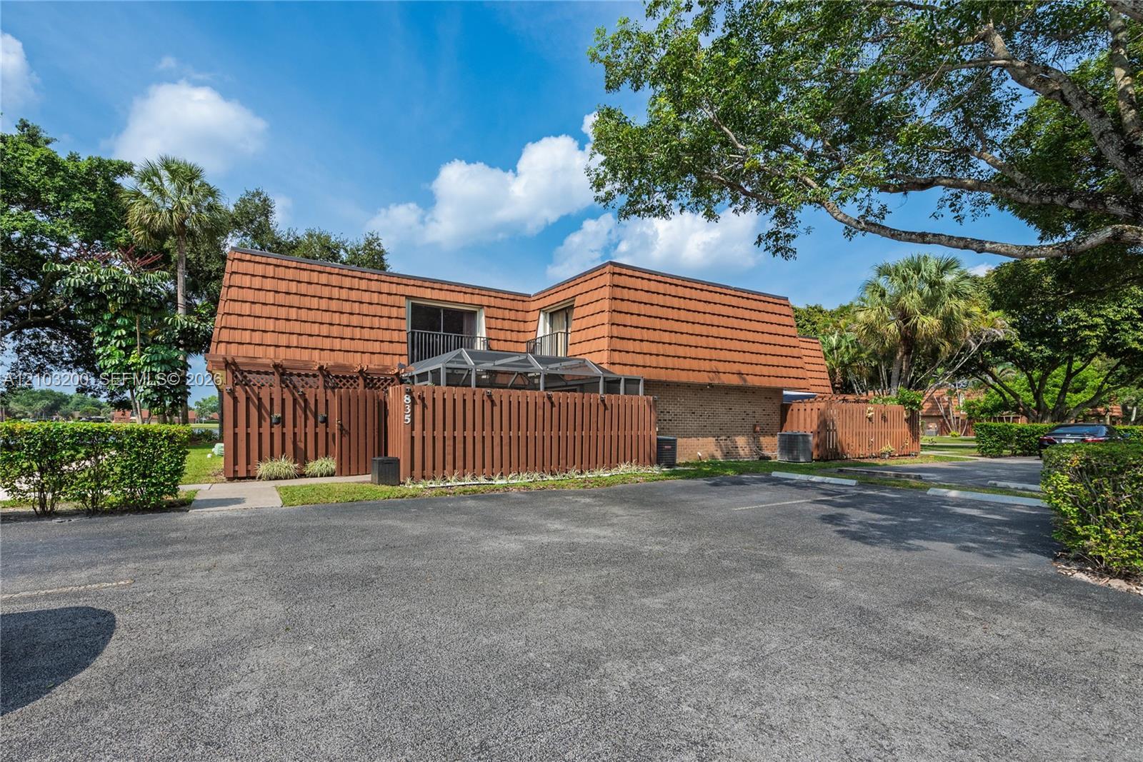 835 SW 118th Ter # 835, Davie FL 33325