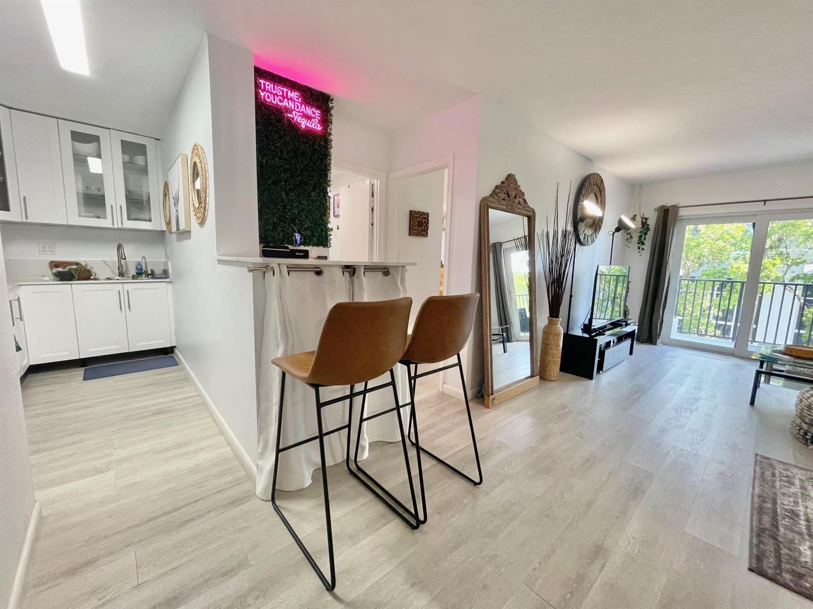 3000 Riomar Street # 307, Fort Lauderdale FL 33304