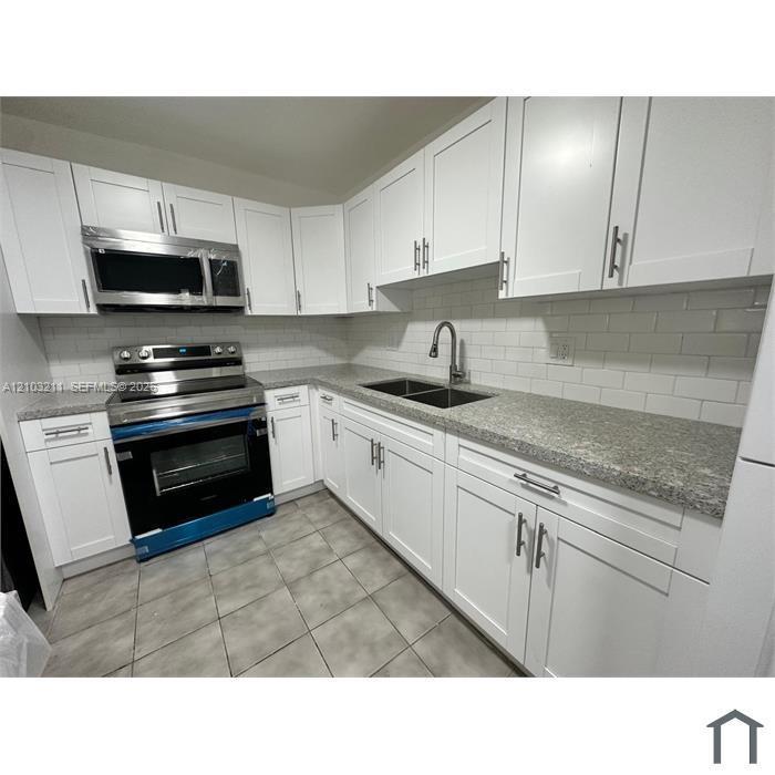5321 NW 16th Ct # 5321, Lauderhill FL 33313