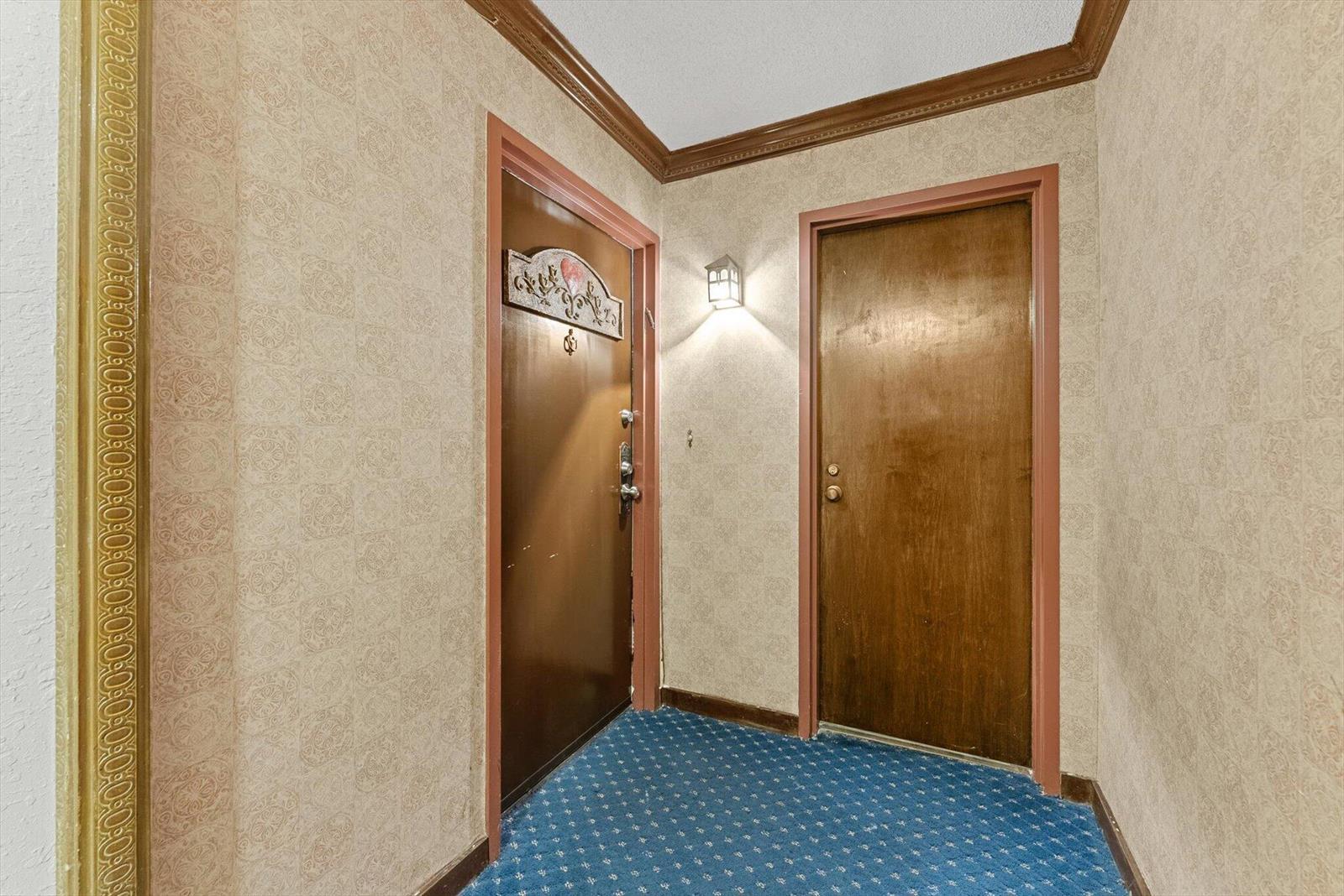3730 INVERRARY Drive # 2L, Lauderhill FL 33319