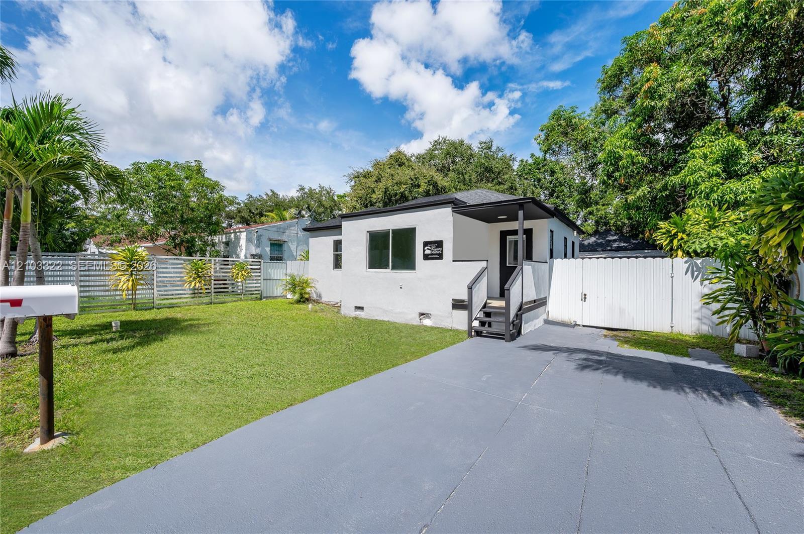 35 NW 57th St # 1, Miami FL 33127