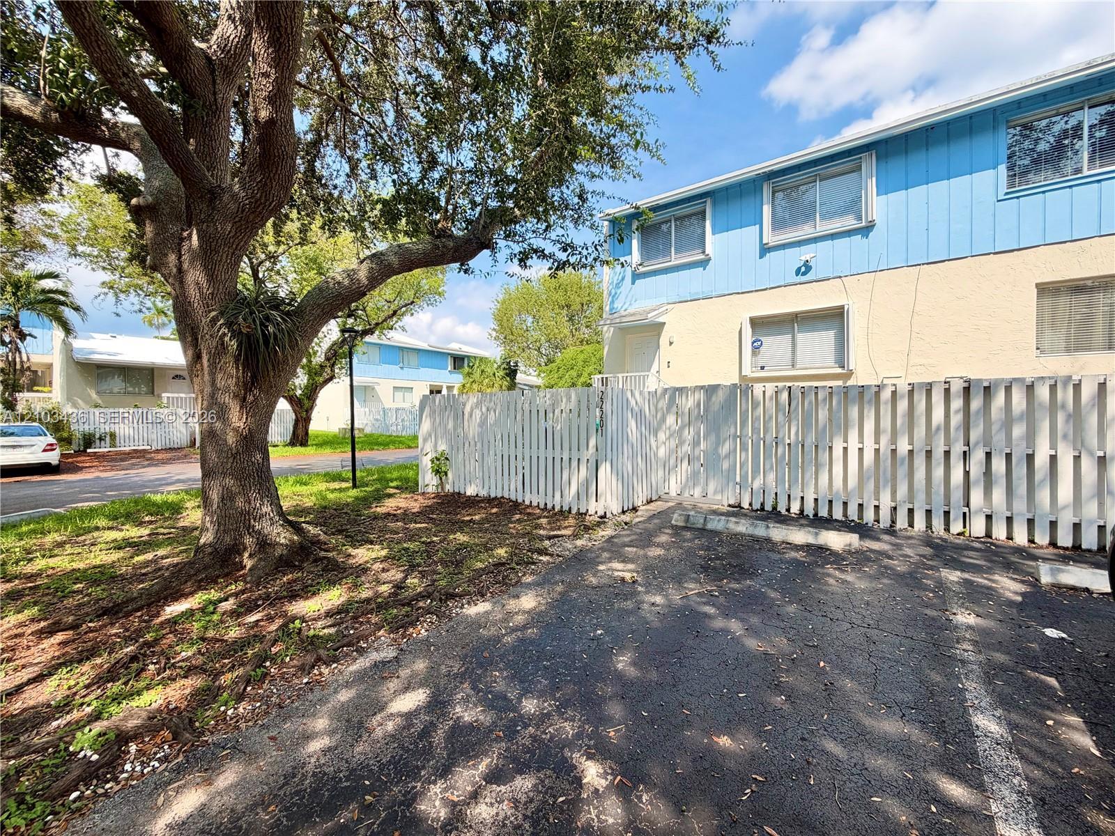 22201 SW 103rd Ave, Cutler Bay FL 33190