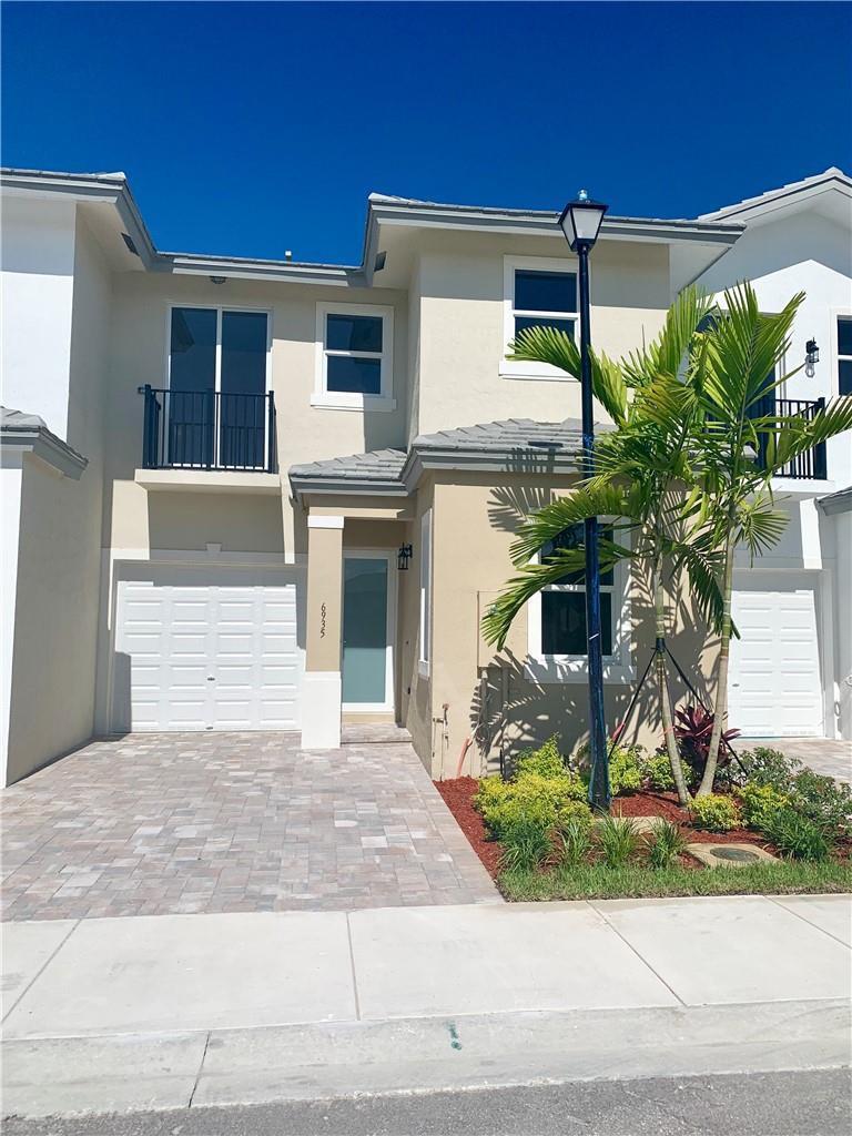 6935 PINES Circle # 16, Coconut Creek FL 33073
