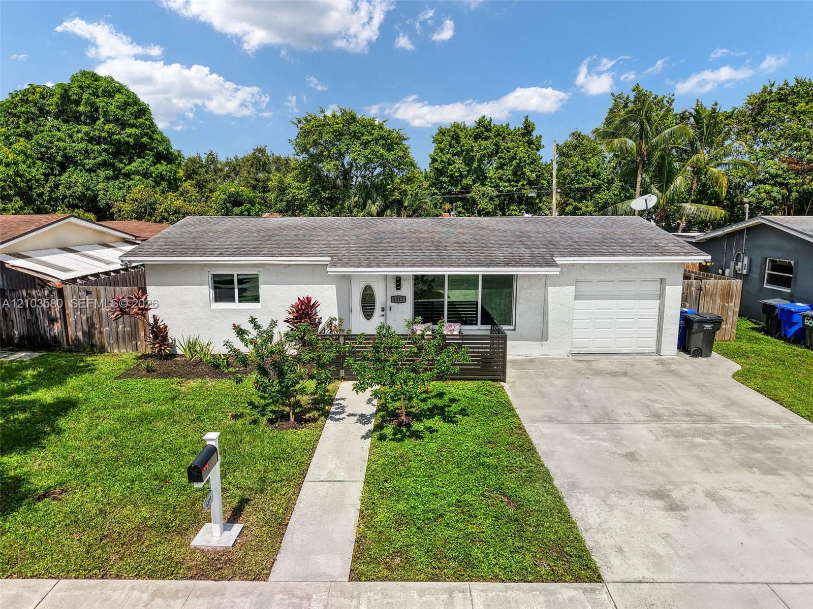 6311 Liberty St, Hollywood FL 33024