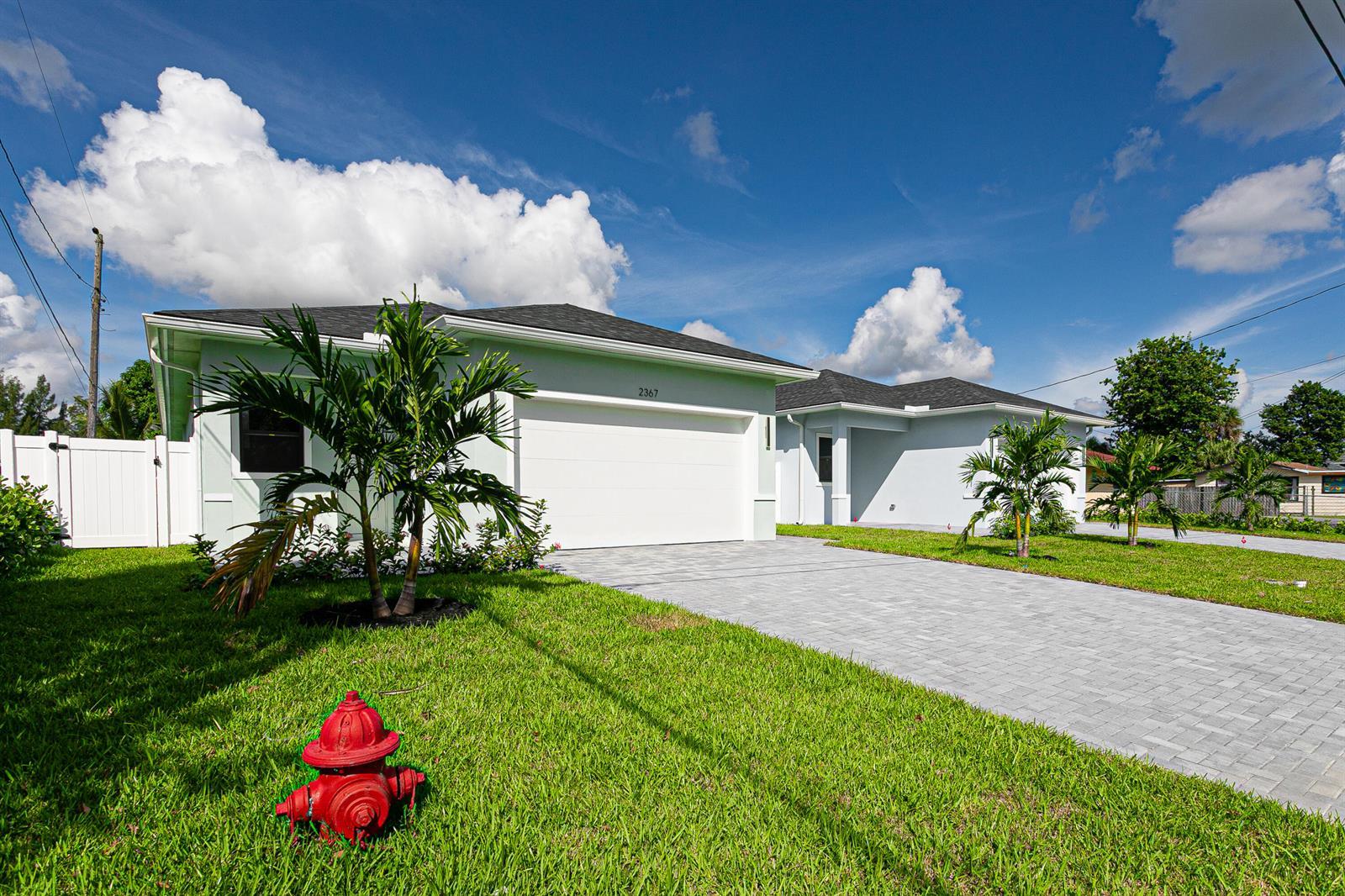 2367 E FAITH Avenue, FL 33417
