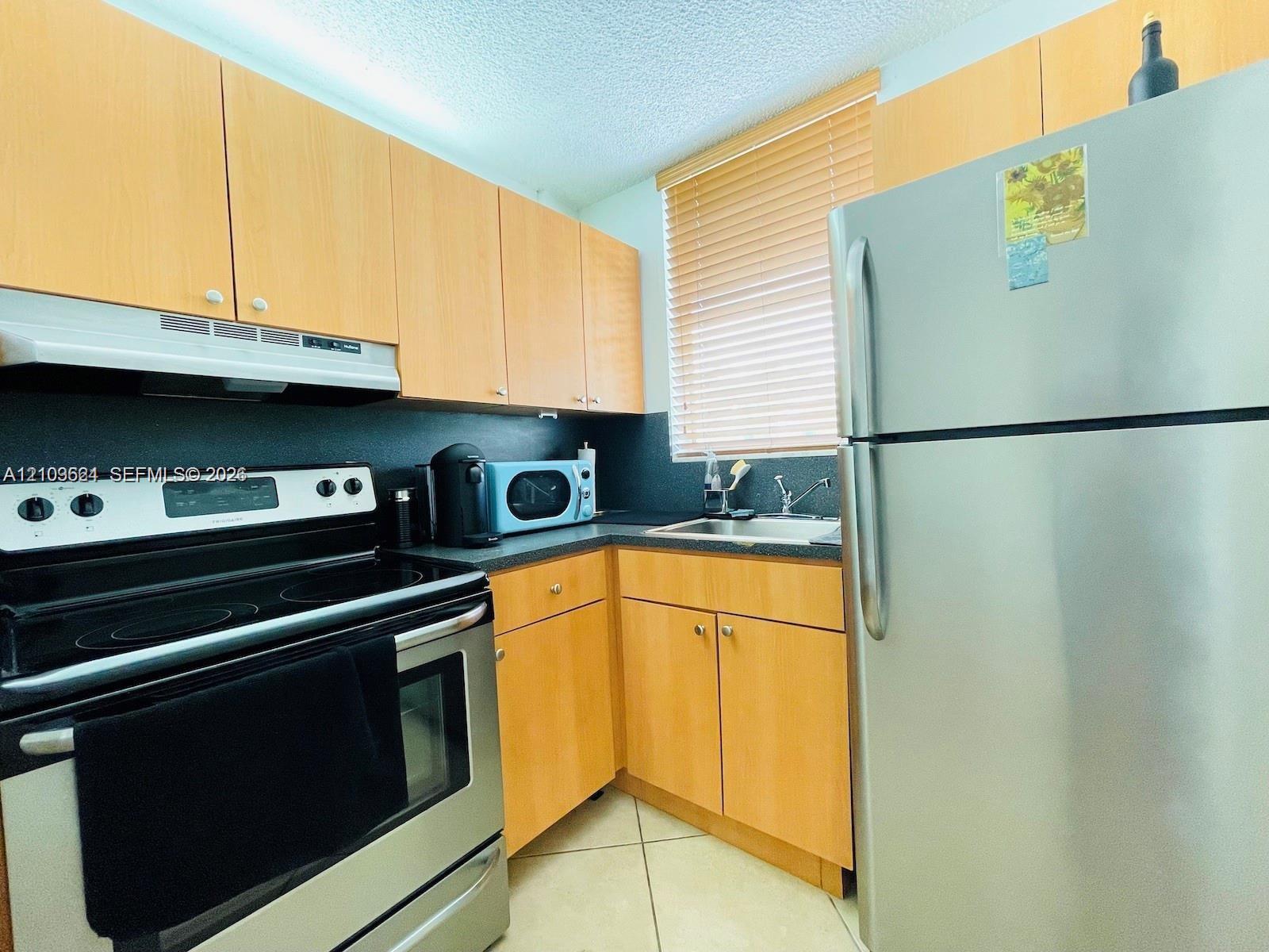 1801 S Treasure Dr # 304, North Bay Village FL 33141