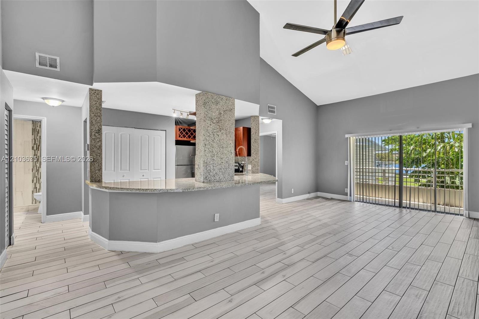 3417 NW 44th St # 201, Oakland Park FL 33309