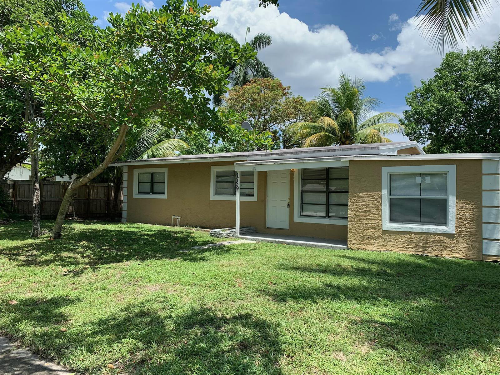 1729 NW 16th Avenue, Fort Lauderdale FL 33311