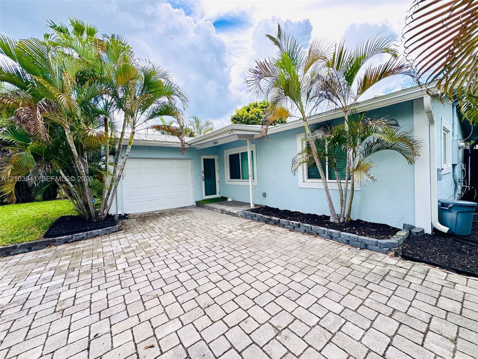 3980 N 67th Ave, Hollywood FL 33024