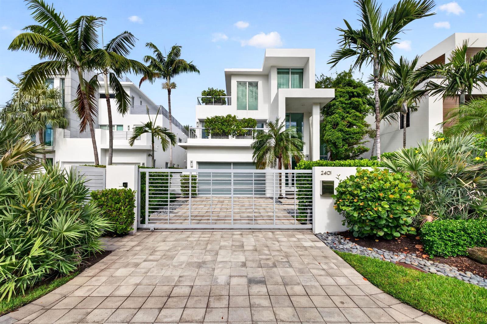 2401 N ATLANTIC Boulevard, Fort Lauderdale FL 33305