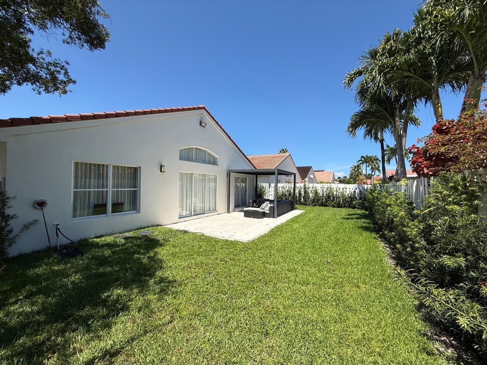 3380 SW 50TH Street, Hollywood FL 33312