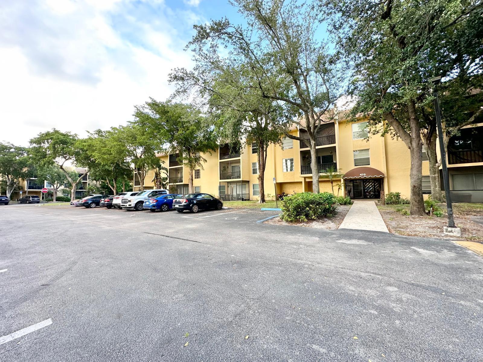 470 NW 20th Street Unit 205, Boca Raton FL 33431