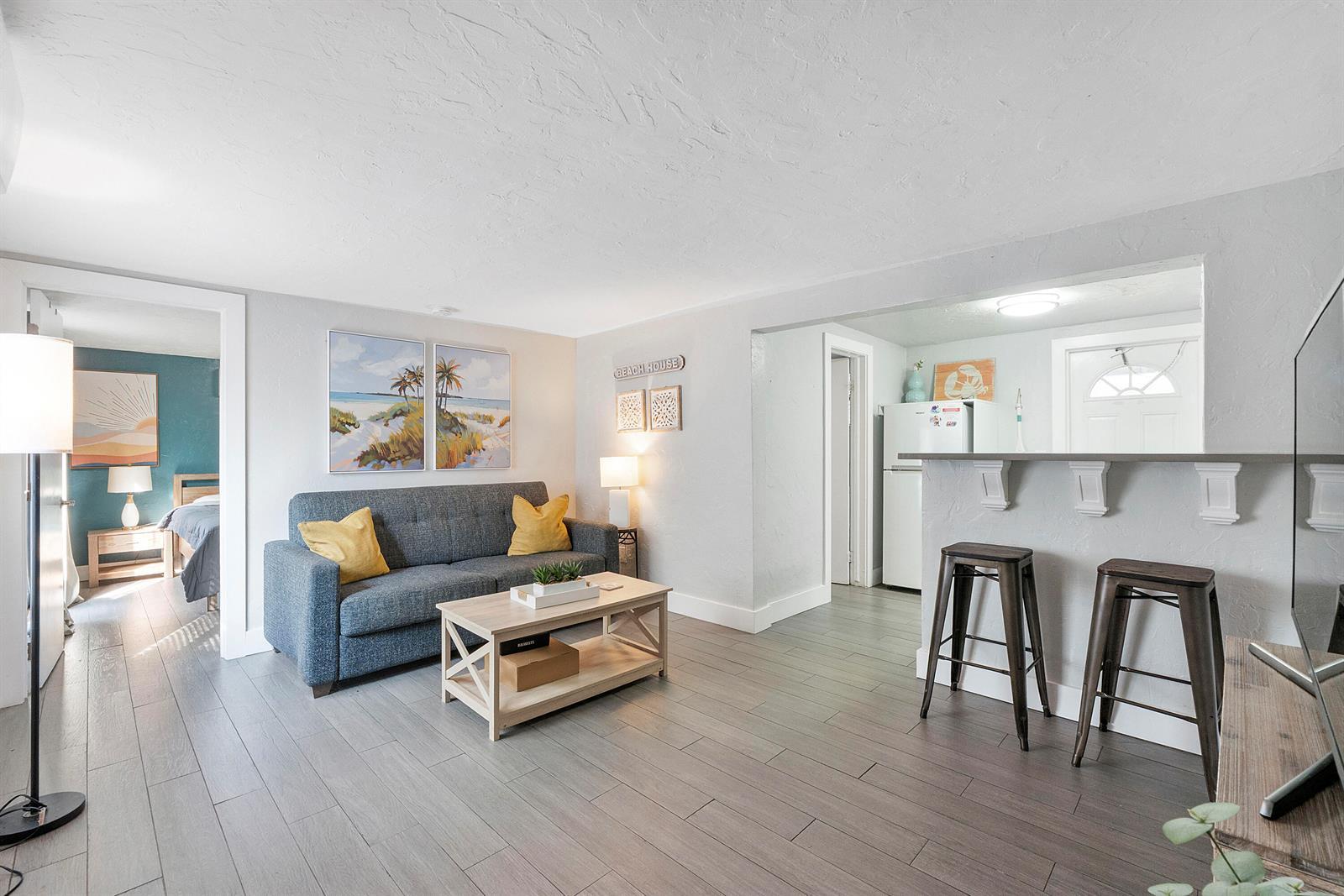 551 SW 13th Avenue # 3, Fort Lauderdale FL 33312