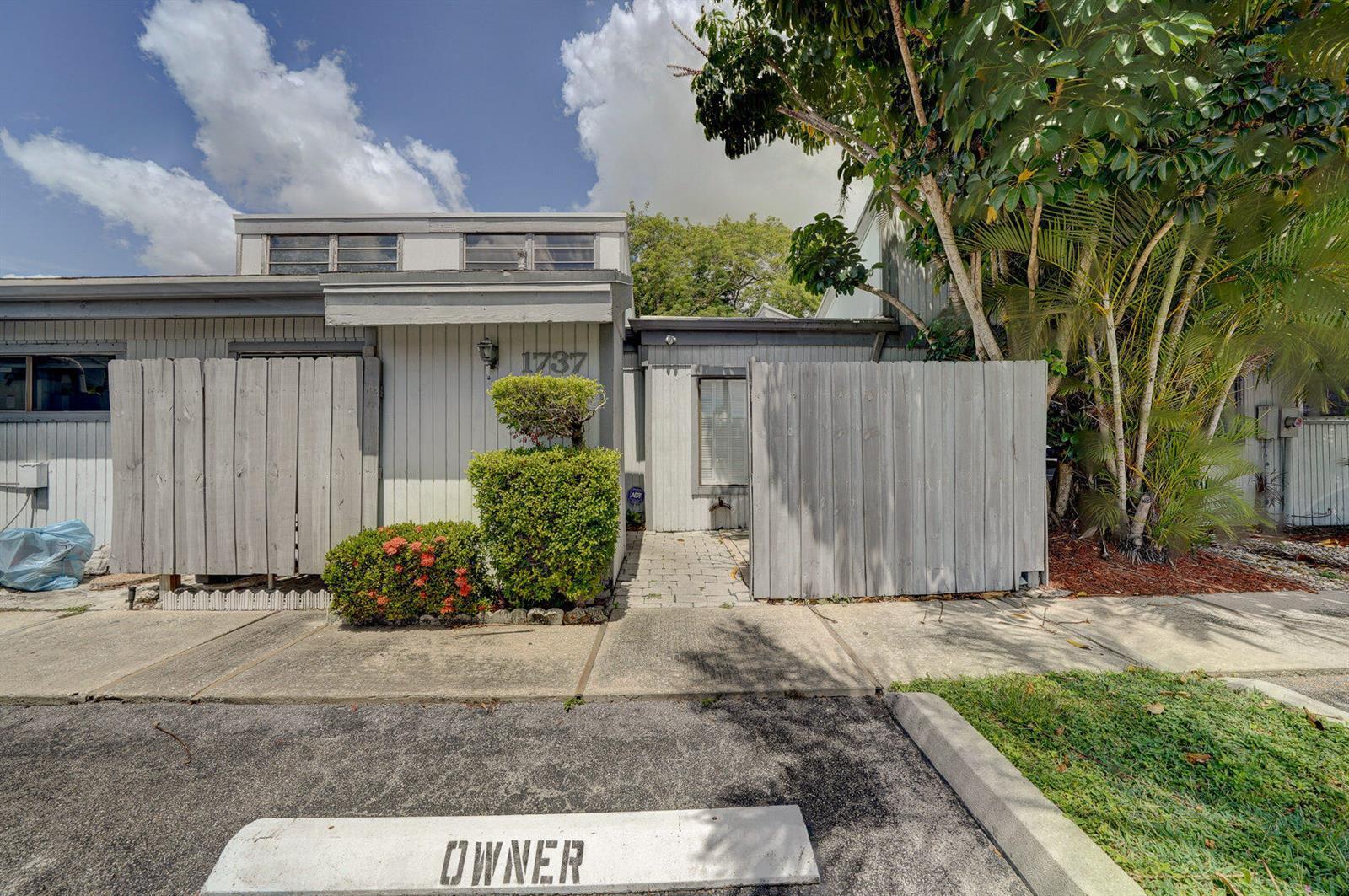 1737 NW 73RD Avenue # 41, Plantation FL 33313