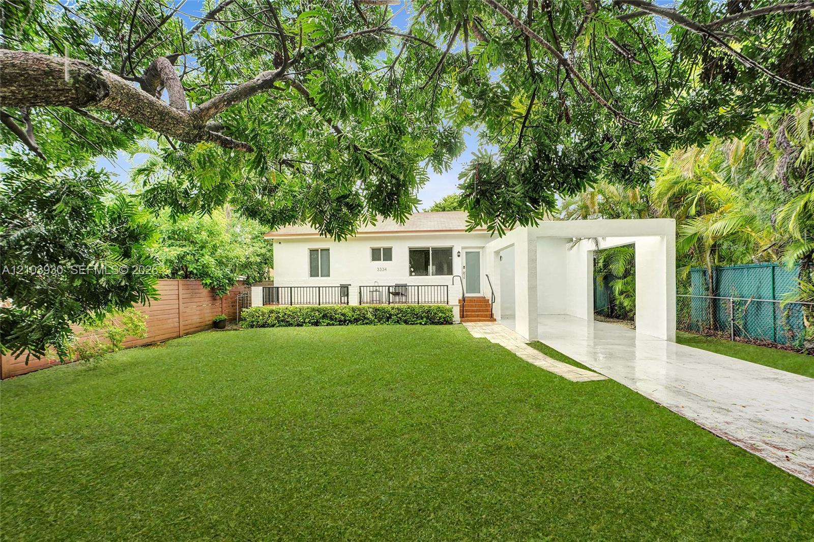 3334 SW 64th Ave, Miami FL 33155