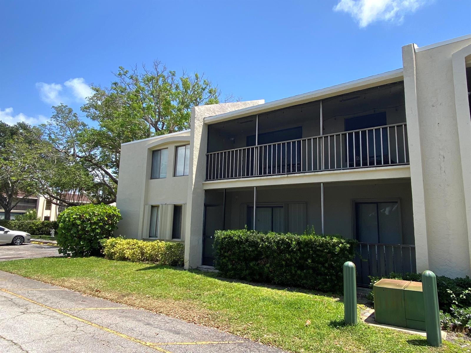 150 Pineview Road # H8, Jupiter FL 33469