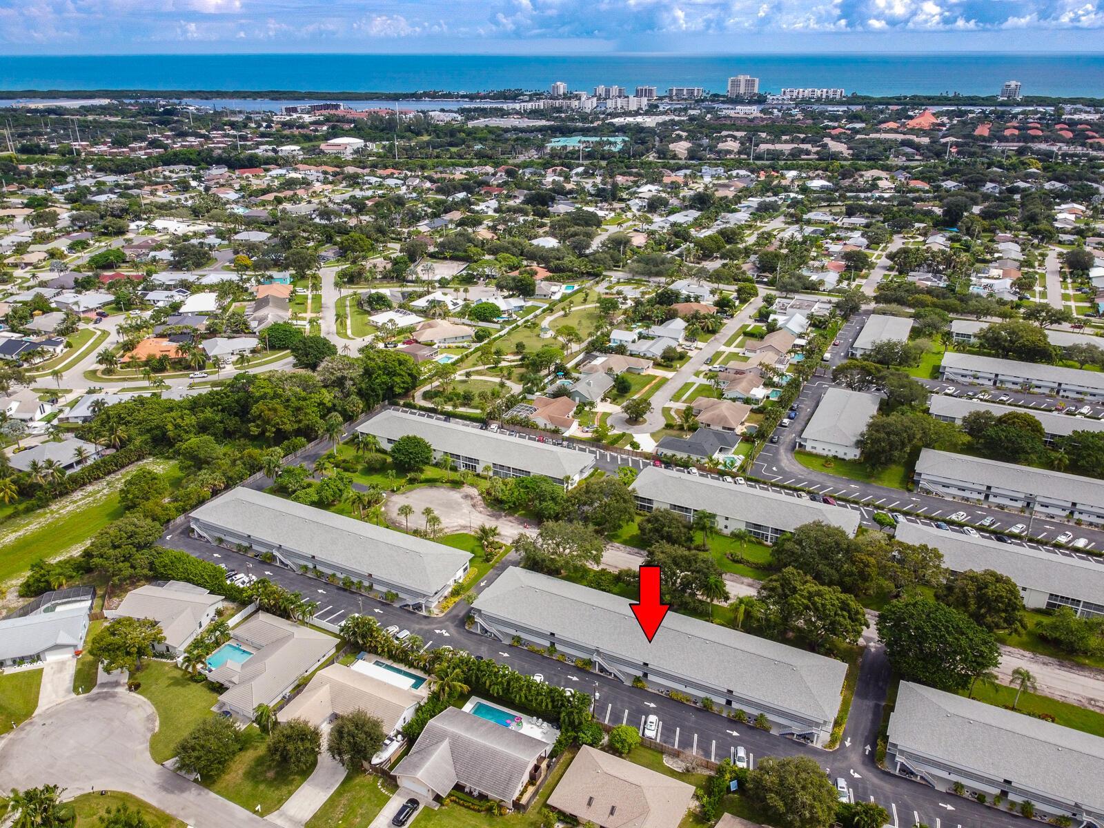 8 Garden Street # 205R, Tequesta FL 33469
