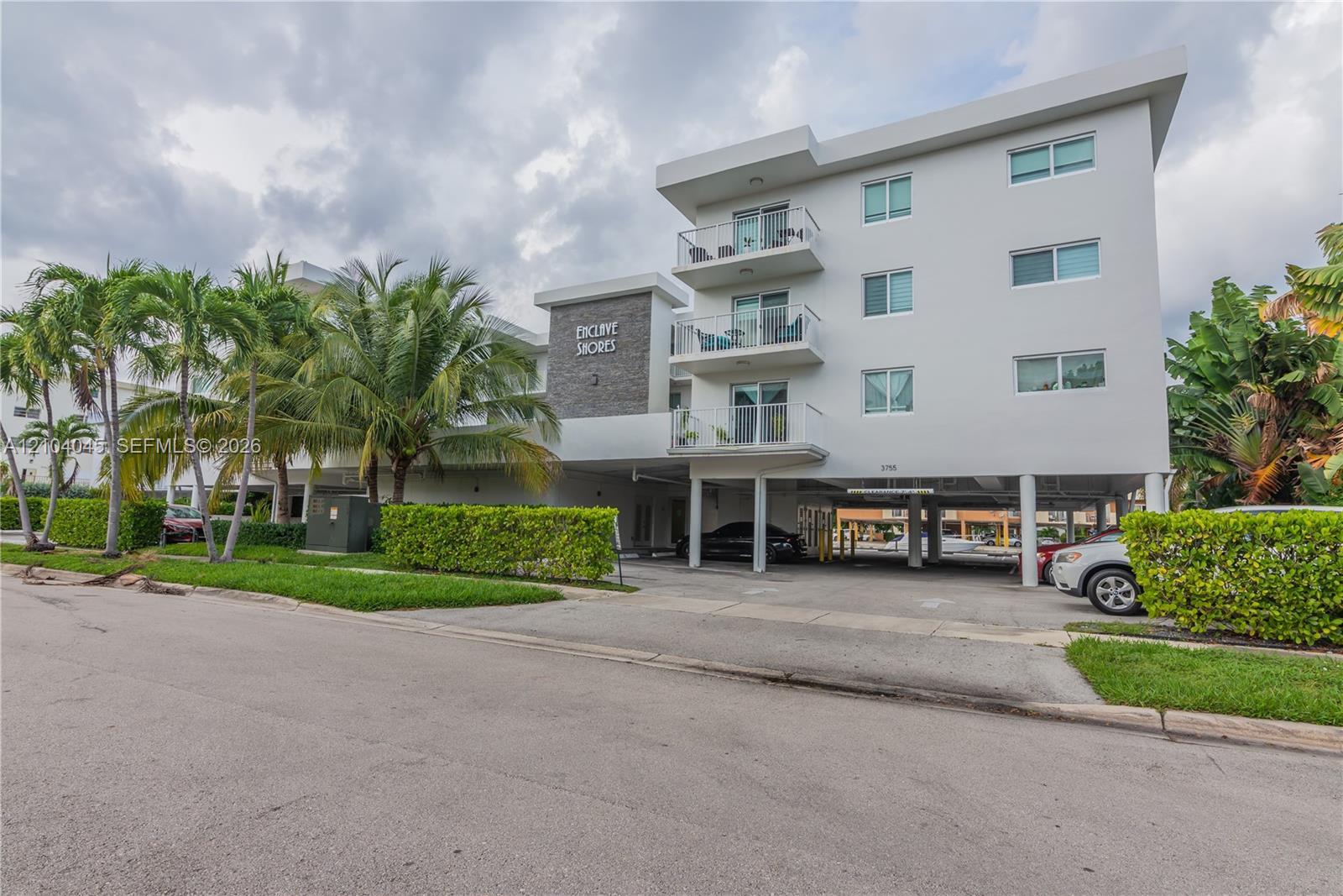 3755 NE 167th St # 8, North Miami Beach FL 33160