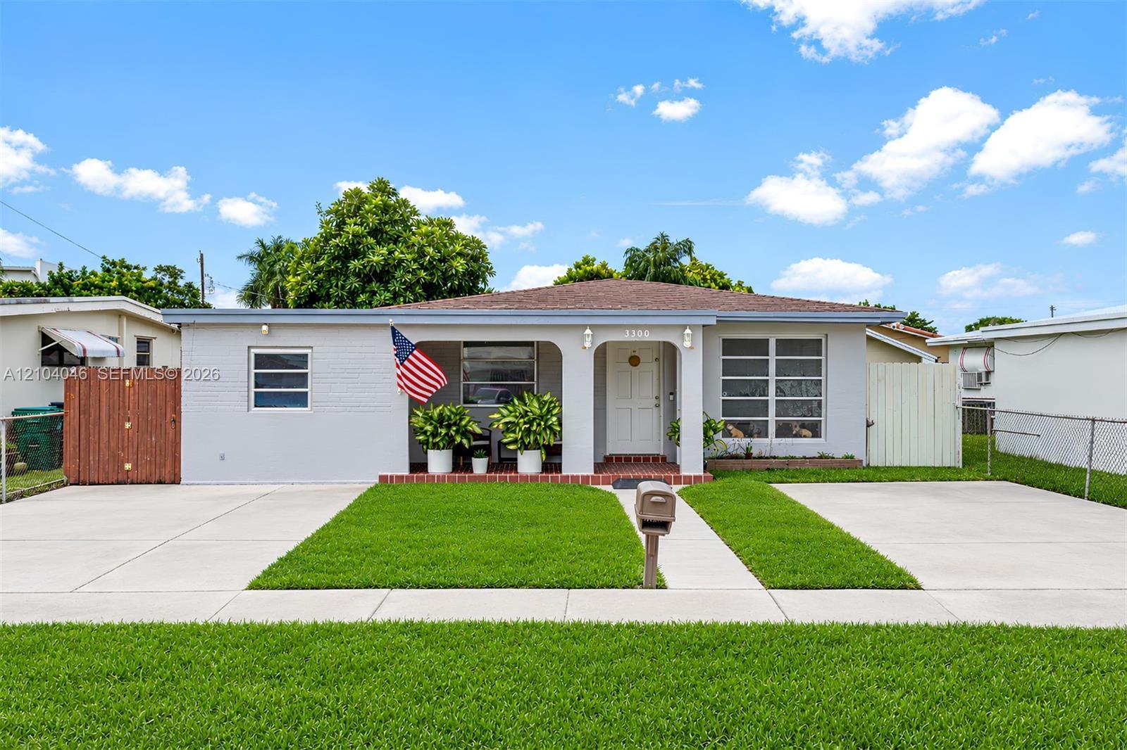 3300 SW 87th Ct, Miami FL 33165