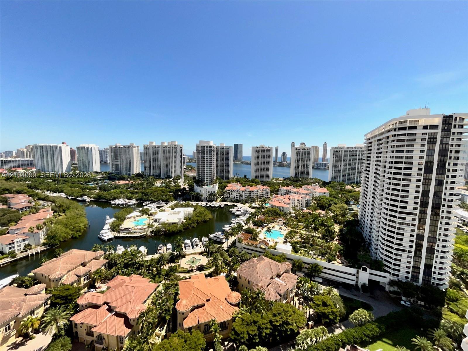1000 W Island Blvd # 2707, Aventura FL 33160